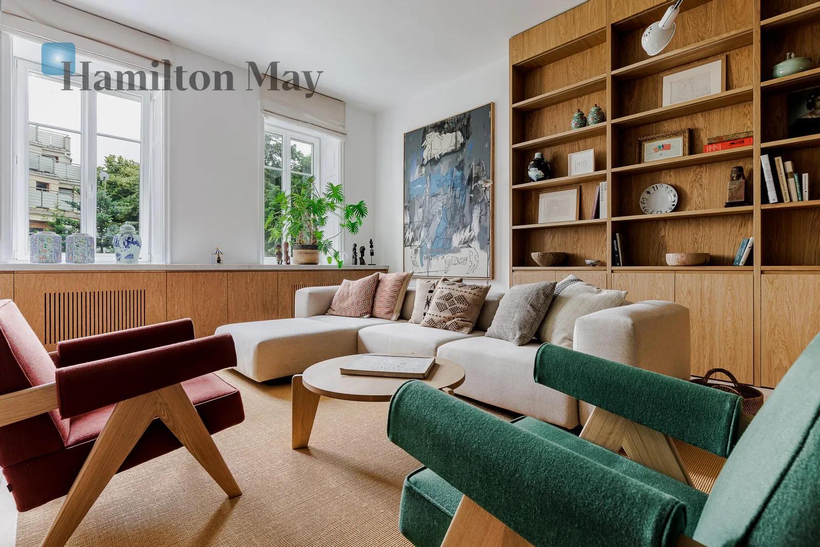 Street: Litewska Region: Śródmieście Subregion: Śródmieście Południowe Distance to centre: 1.63 km Level: 2 Price: 12000 PLN Bedrooms: 1 Bathrooms: 1 Size: 102m2 Price/m2: 118 PLN - slider