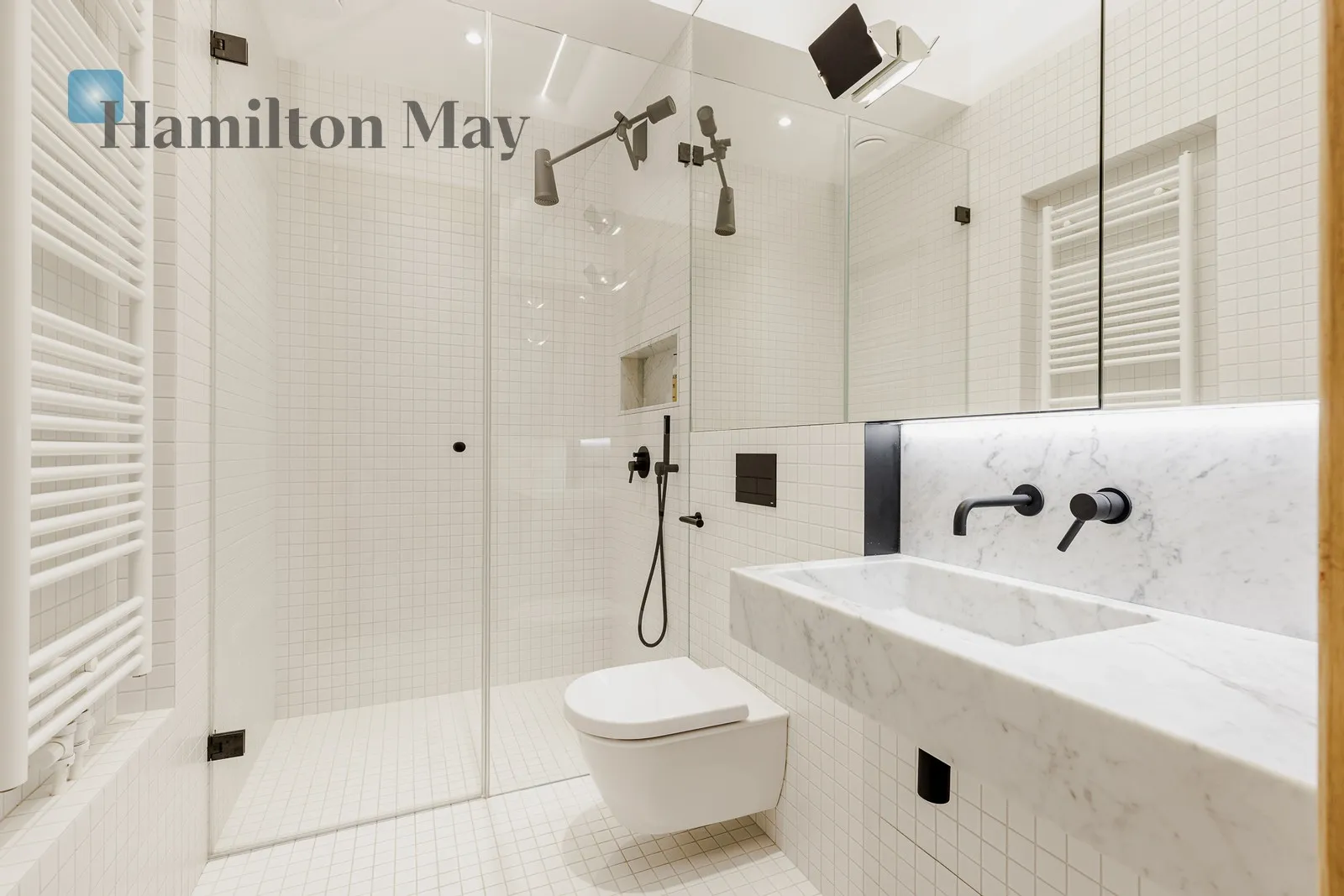 Street: Litewska Region: Śródmieście Subregion: Śródmieście Południowe Distance to centre: 1.63 km Level: 2 Price: 12000 PLN Bedrooms: 1 - slider