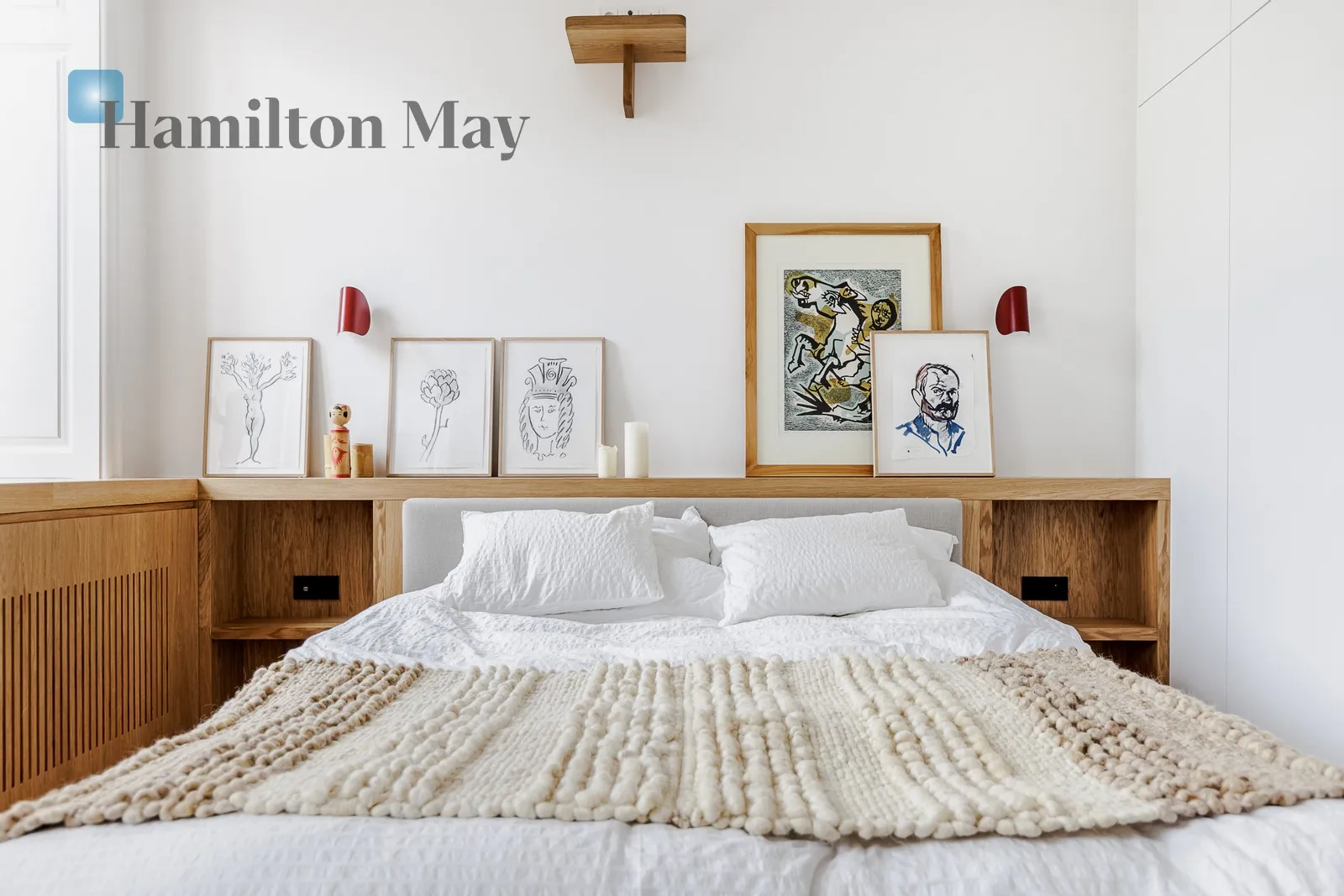 City: Warszawa Street: Litewska Region: Śródmieście Subregion: Śródmieście Południowe Distance to centre: 1.63 km Level: 2 Price: 12000 PLN - slider