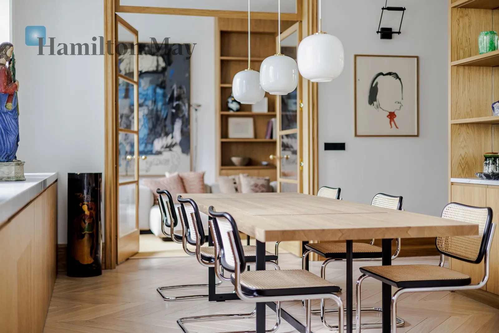 City: Warszawa Street: Litewska Region: Śródmieście Subregion: Śródmieście Południowe Distance to centre: 1.63 km Level: 2 Price: 12000 PLN Bedrooms: 1 Bathrooms: 1 Size: 102m2 Price/m2: 118 PLN - slider