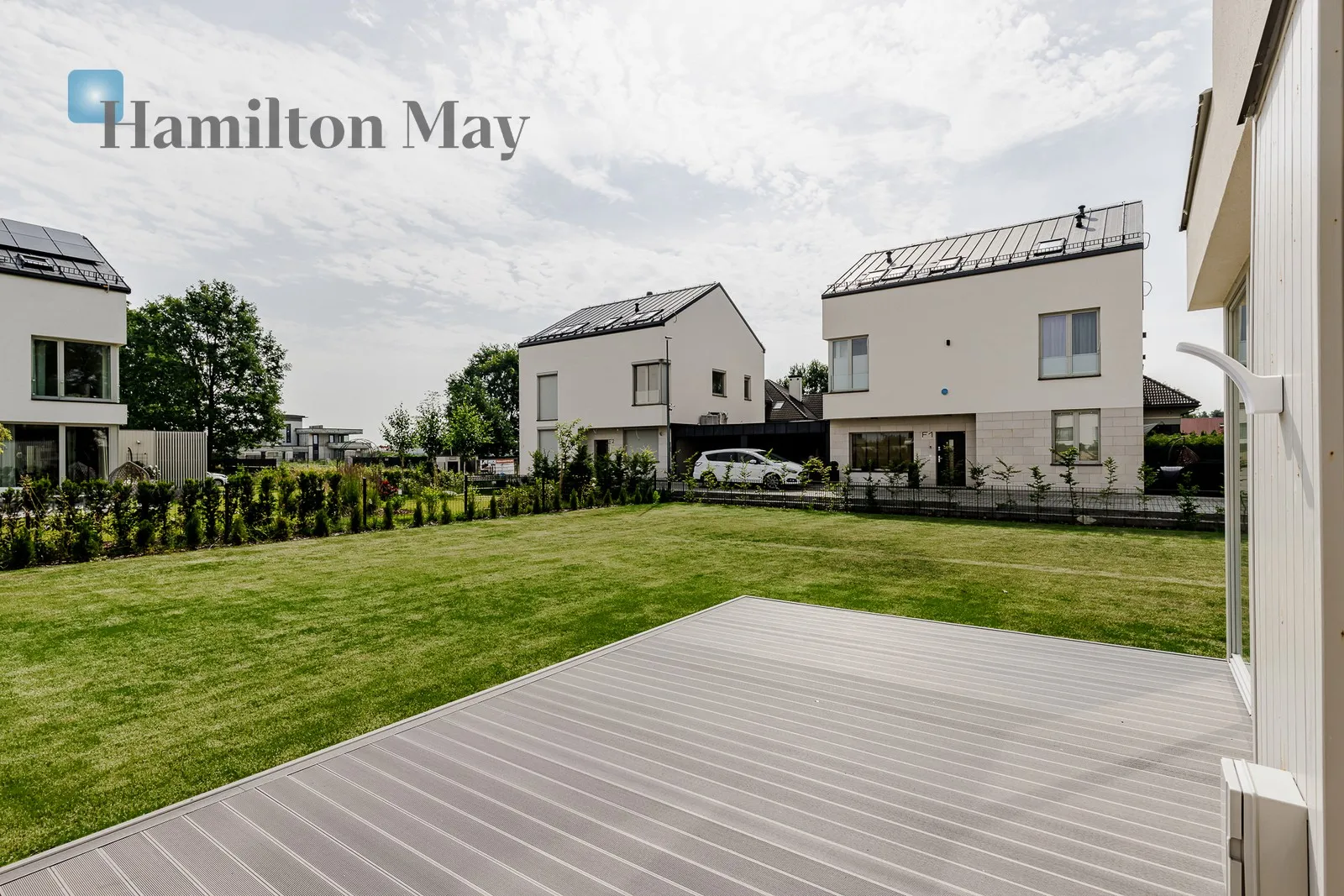 Street: Wczasowa Region: Klarysew Distance to centre: 15.1 km Price: 15000 PLN - slider