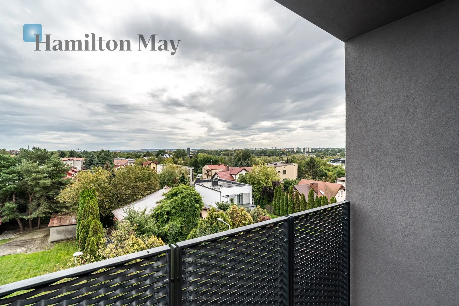 Region: Podgórze Distance to centre: 4.33 km Level: 4 Price: 3300 PLN Bedrooms: 1 Bathrooms: 1 - slider