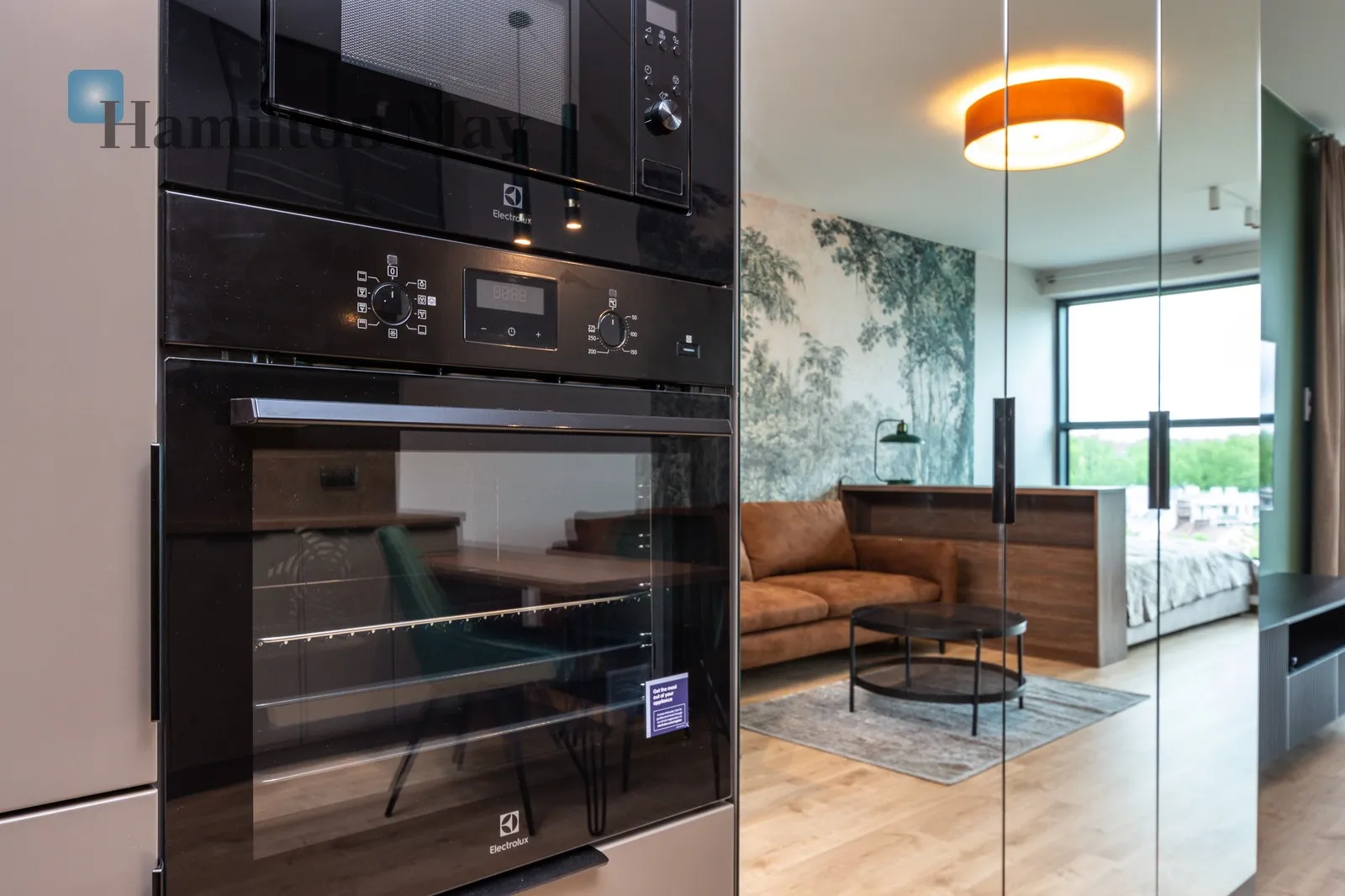 Bedrooms: 0 Bathrooms: 1 Size: 41m2 Price/m2: 78 PLN - slider