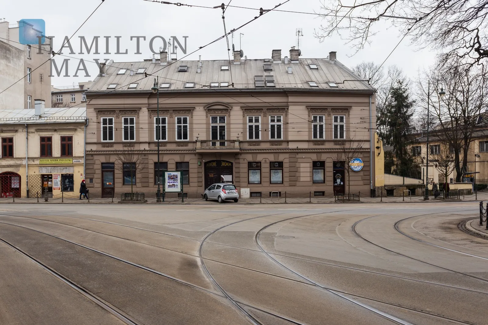 Region: Stare Miasto Distance to centre: 0.43 km Level: 2 Price: 4000 PLN Bedrooms: 2 - slider