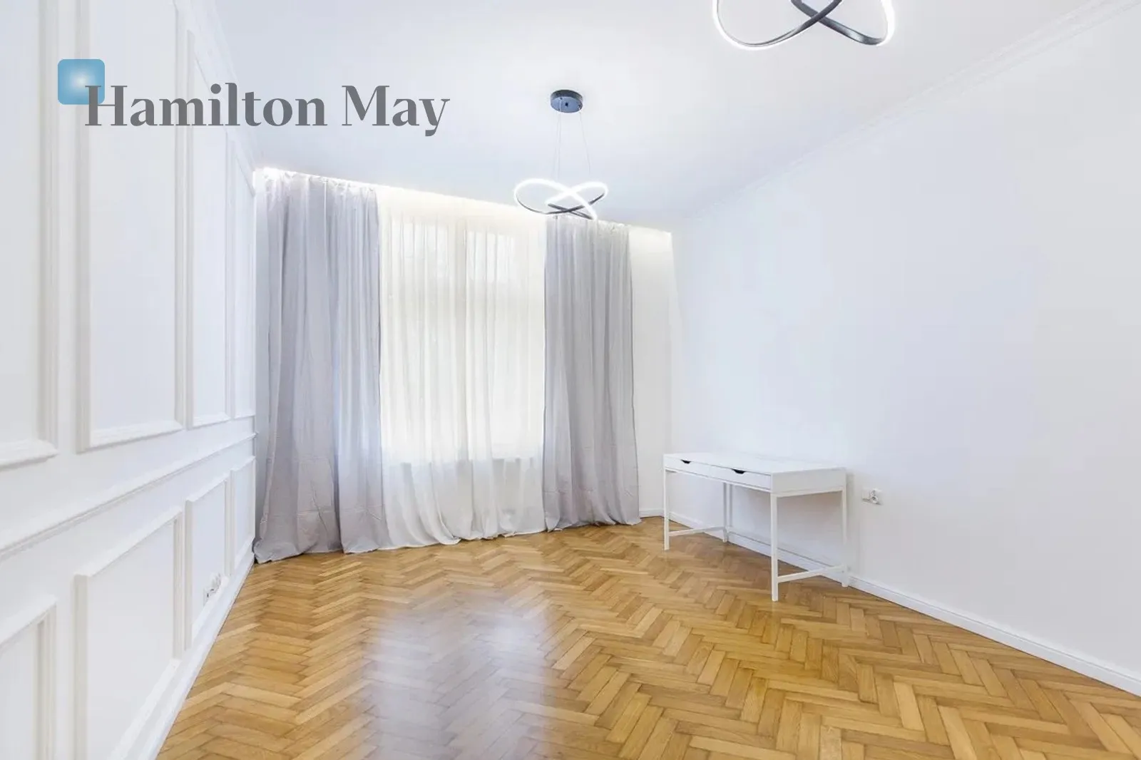 Преміум-апартаменти на площі Вольниця в самому серці Казімєжа - slider