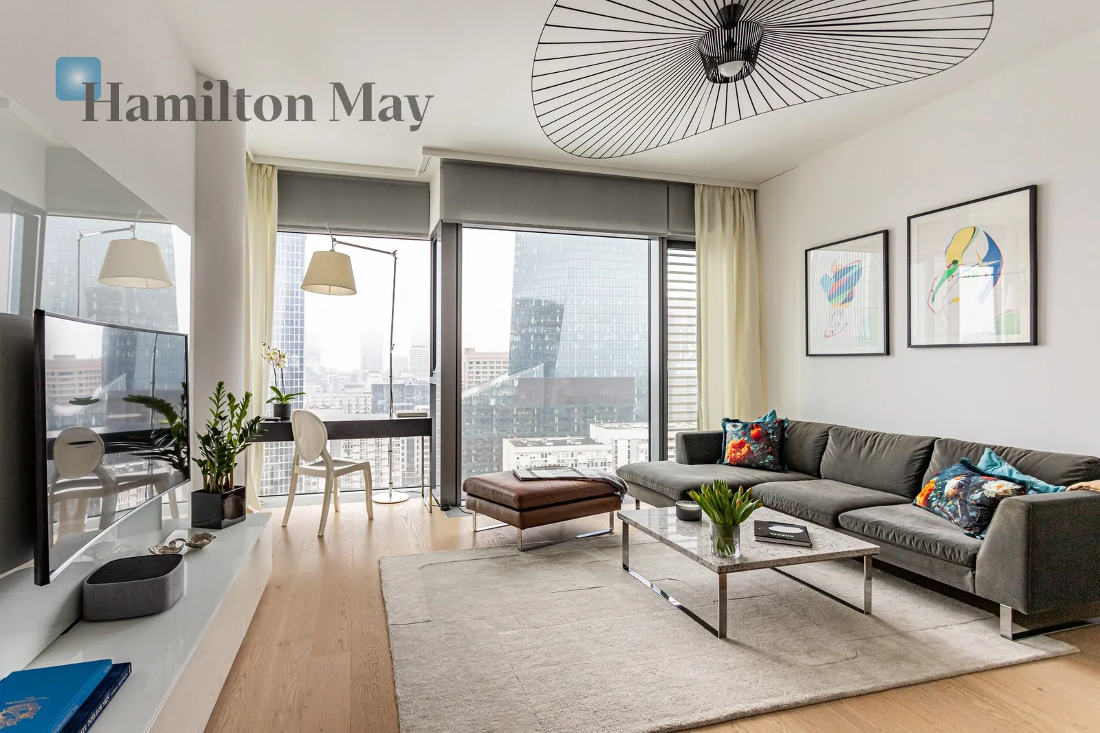 Elegancki i nowoczesny apartament z jedną sypialnią w apartamentowcu Cosmopolitan - slider