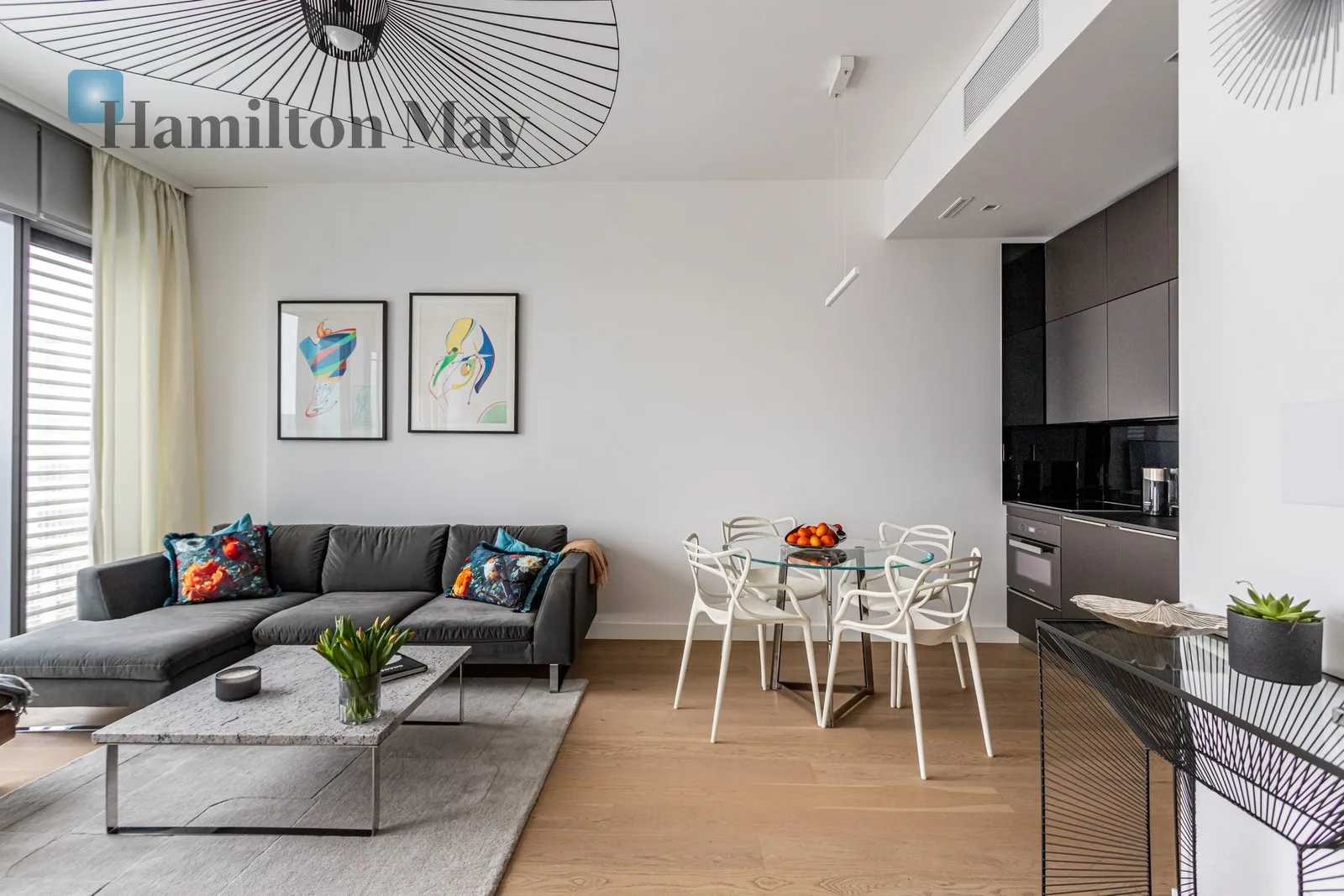 Elegancki i nowoczesny apartament z jedną sypialnią w apartamentowcu Cosmopolitan - slider