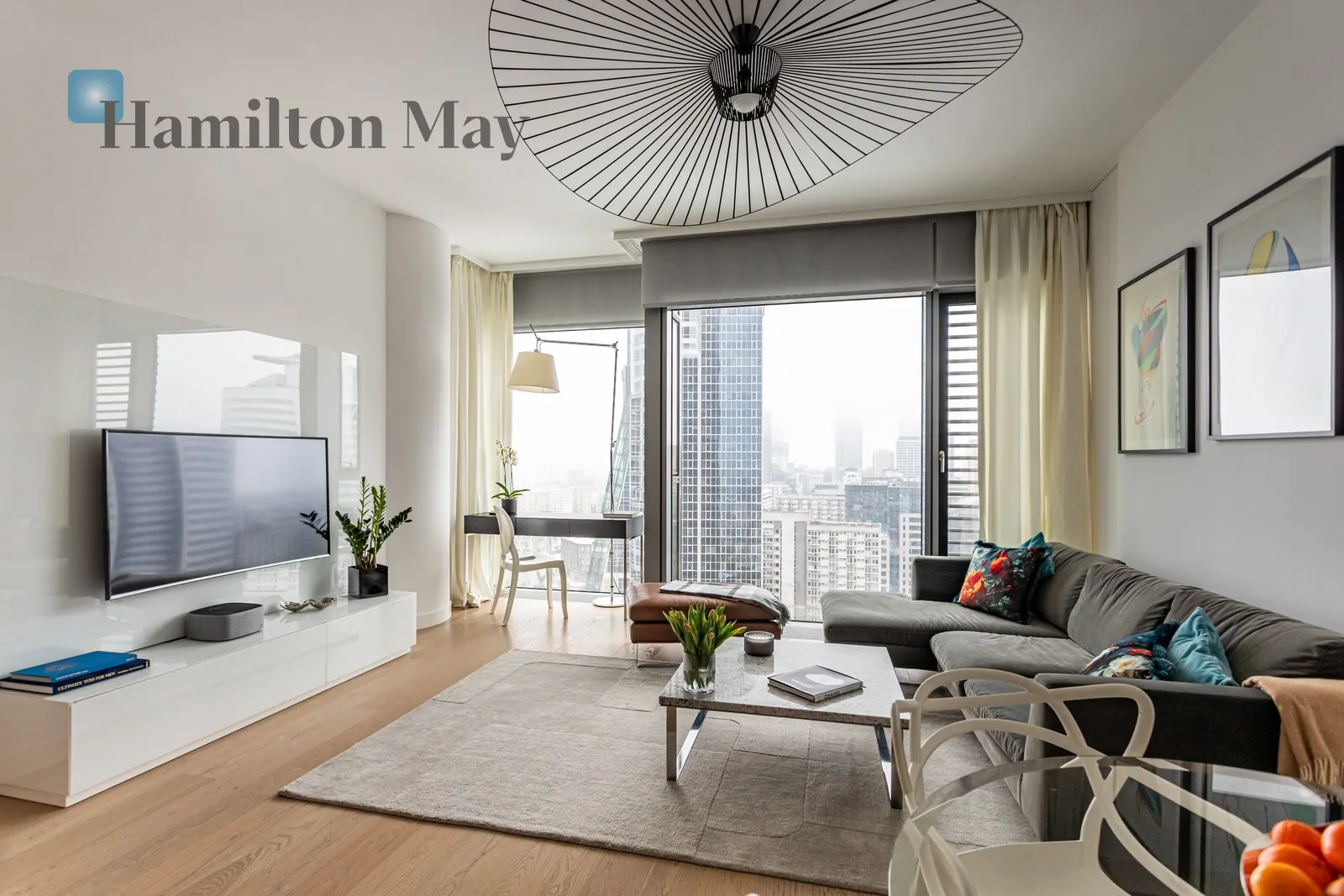 Elegancki i nowoczesny apartament z jedną sypialnią w apartamentowcu Cosmopolitan - slider