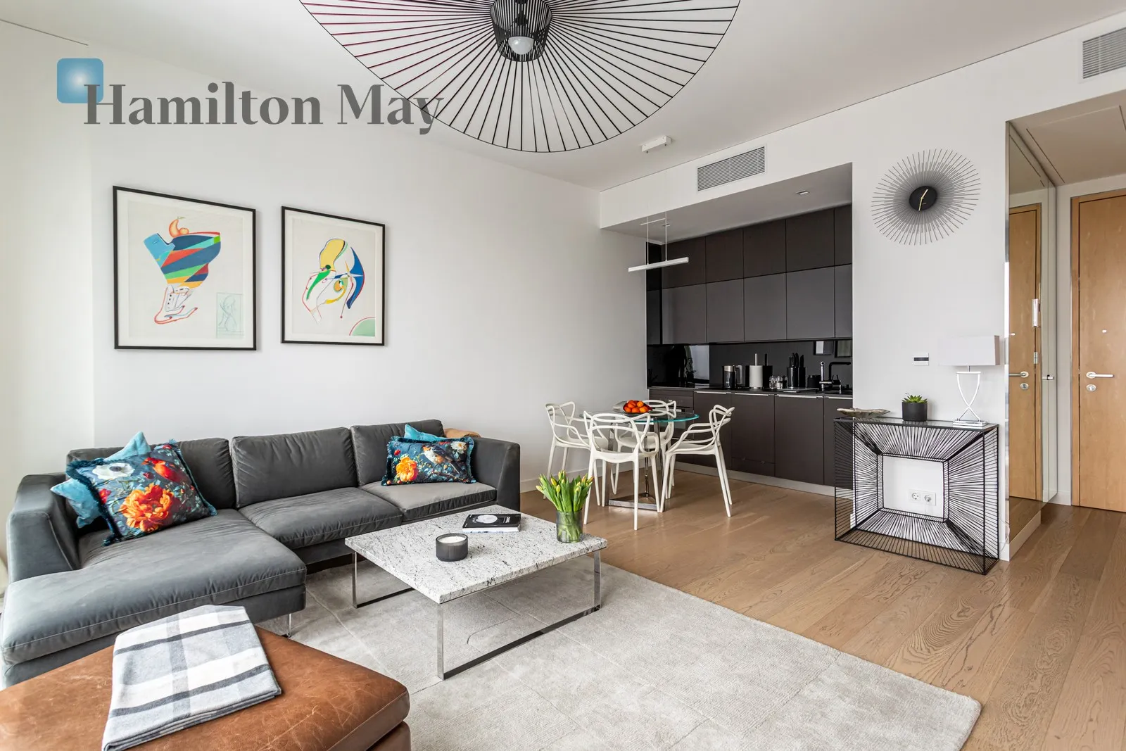 Elegancki i nowoczesny apartament z jedną sypialnią w apartamentowcu Cosmopolitan - slider