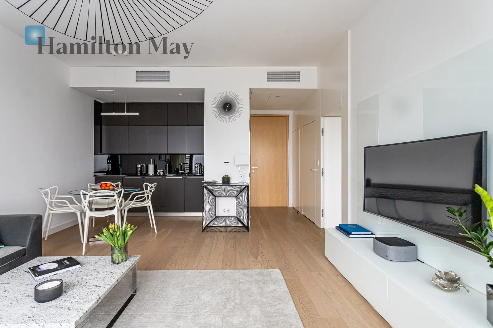 Elegancki i nowoczesny apartament z jedną sypialnią w apartamentowcu Cosmopolitan - slider