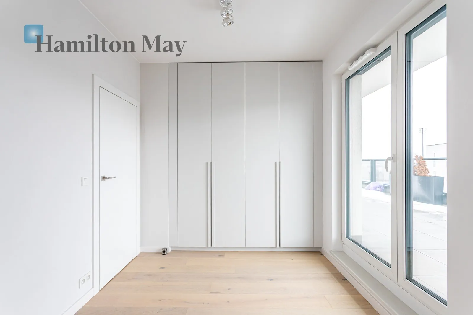 Jasne, przestronne mieszkanie z obszernym tarasem w inwestycji "Osiedle Bokserska 71" - slider