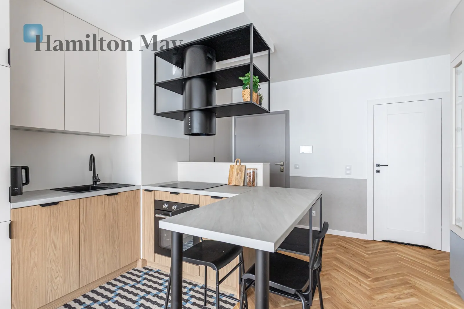 Сучасна 2-кімнатна квартира з гардеробною | Прага-Пулноц | Вулиця Конопацька | Біля метро - slider