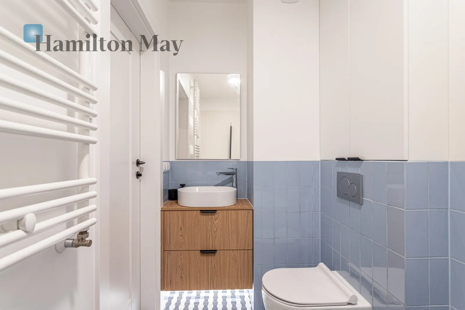 Сучасна 2-кімнатна квартира з гардеробною | Прага-Пулноц | Вулиця Конопацька | Біля метро - slider