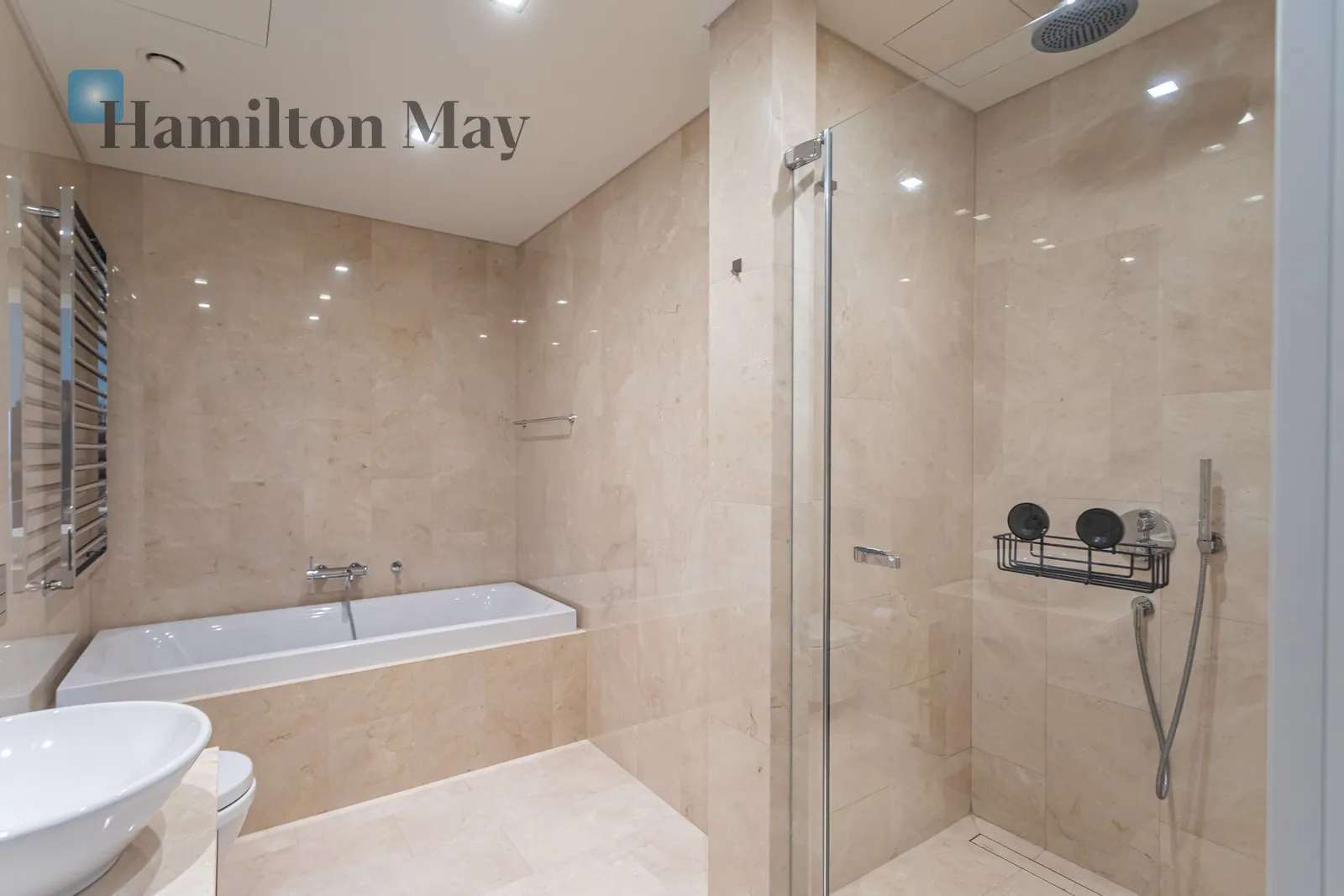 Bedrooms: 2 Bathrooms: 2 Size: 99m2 Price/m2: 283 PLN