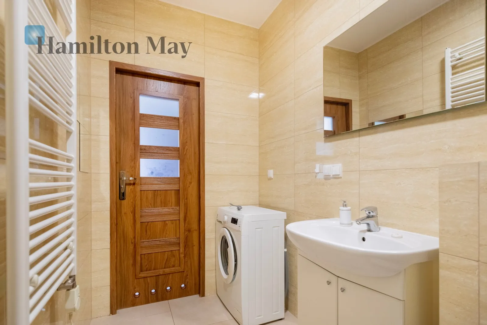 City: Kraków Street: Twardowskiego Region: Dębniki Subregion: Ludwinów Distance to centre: 2.07 km Level: 4 Price: 2700 PLN - slider