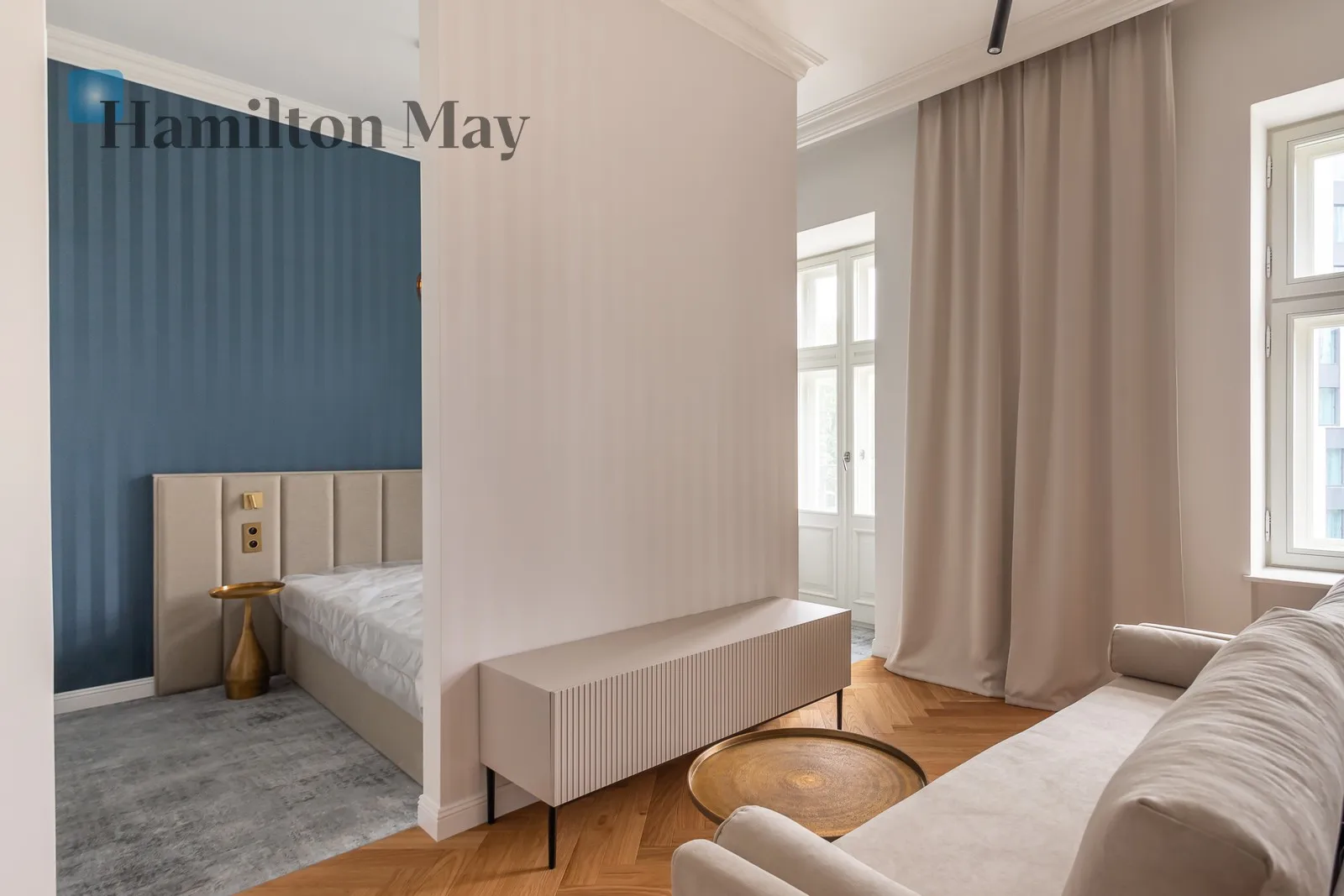 Distance to centre: 1.16 km Level: 6 Price: 1610 EUR Bedrooms: 1 Bathrooms: 1 Size: 38.84m2 - slider