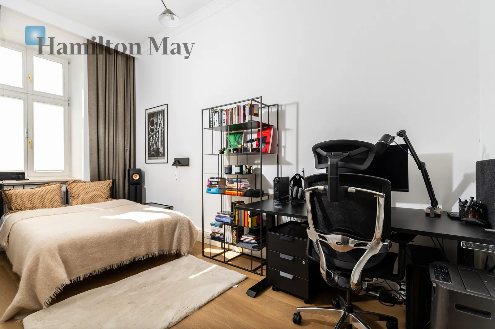 Subregion: Stare Podgórze Distance to centre: 1.93 km Price: 3330000 PLN Bedrooms: 2 - slider
