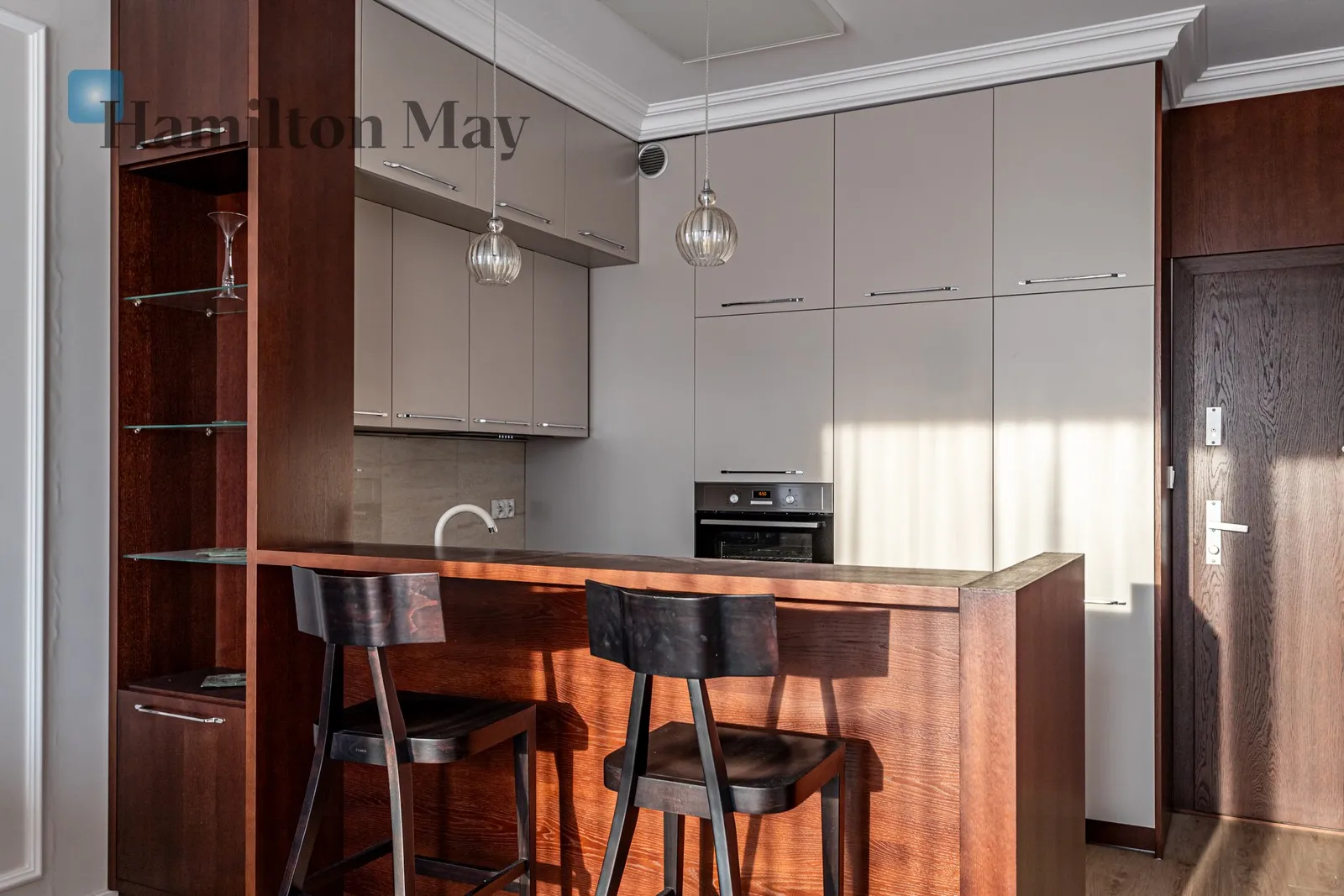 Piękny i elegancki apartament na wynajem w Rezydencji Fryderyk na zielonym Mokotowie - slider