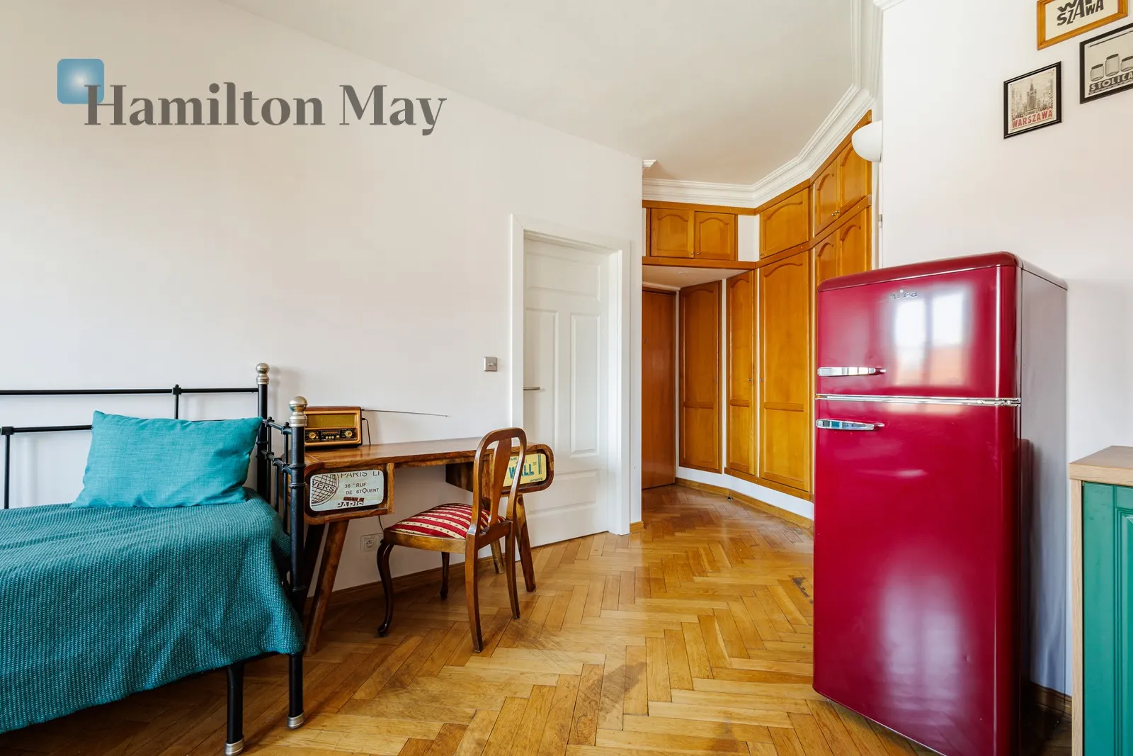 Region: Śródmieście Subregion: Stare Miasto Distance to centre: 2.1 km Level: 3 Price: 1100000 PLN Bedrooms: 1 Bathrooms: 1 Size: 39m2 Price/m2: 28205 PLN - slider