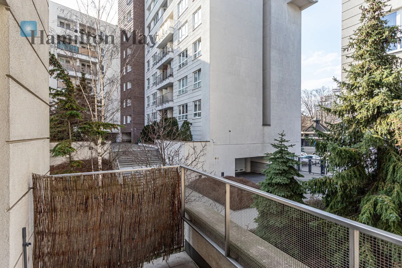 Двокімнатна квартира з окремою кухнею | житловий масив Інфлянка, поруч зі станцією метро Дворжець Гданський | Продається - slider