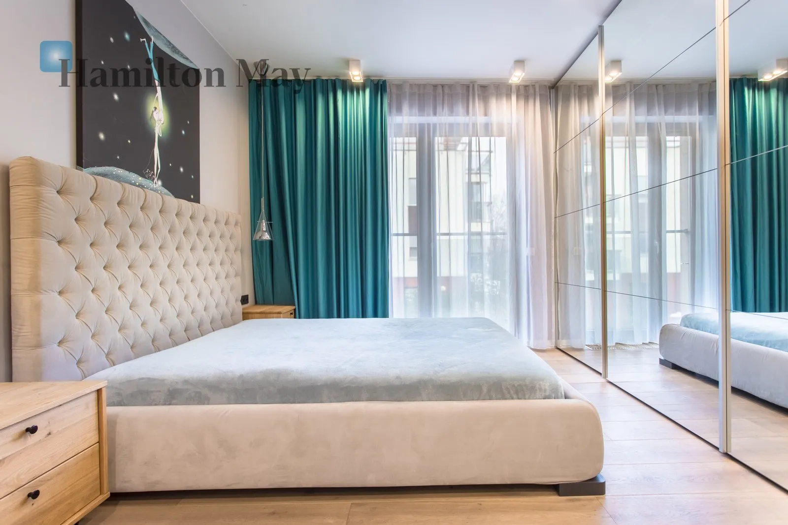 Street: Rzeźbiarska Region: Śródmieście Subregion: Dąbie Distance to centre: 3.82 km Level: 1 Price: 5800 PLN Bedrooms: 1 Bathrooms: 1 - slider