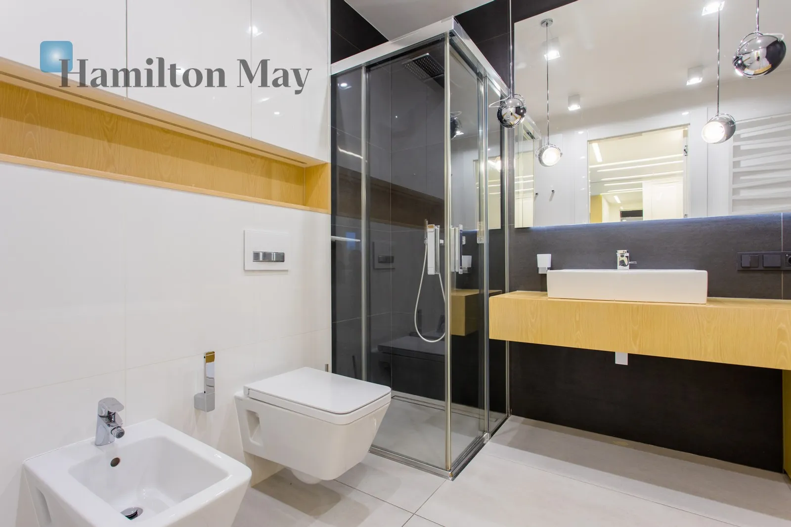 City: Wrocław Street: Rzeźbiarska Region: Śródmieście Subregion: Dąbie Distance to centre: 3.82 km Level: 1 Price: 5800 PLN - slider