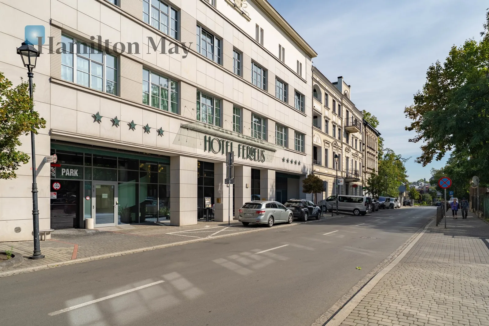 Distance to centre: 0.59 km Level: 4 Price: 3100 PLN - slider