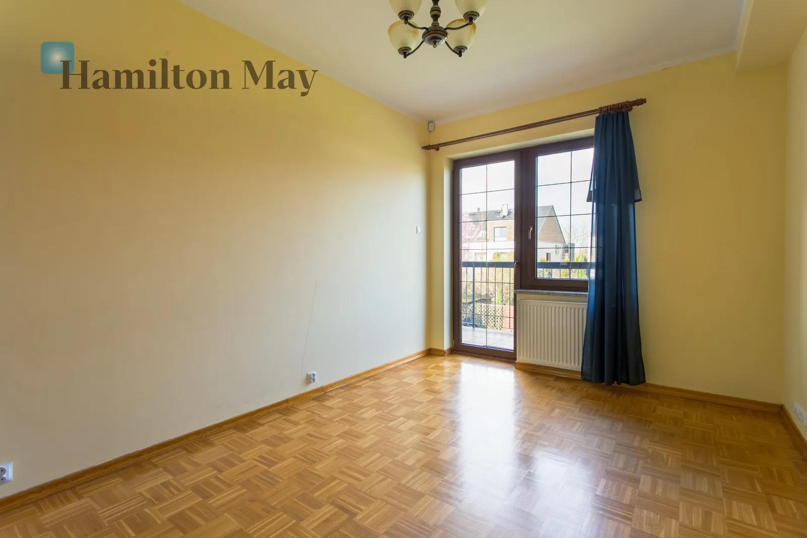 Subregion: Ołtaszyn Distance to centre: 7.19 km Price: 5900 PLN Bedrooms: 4 Bathrooms: 2 - slider