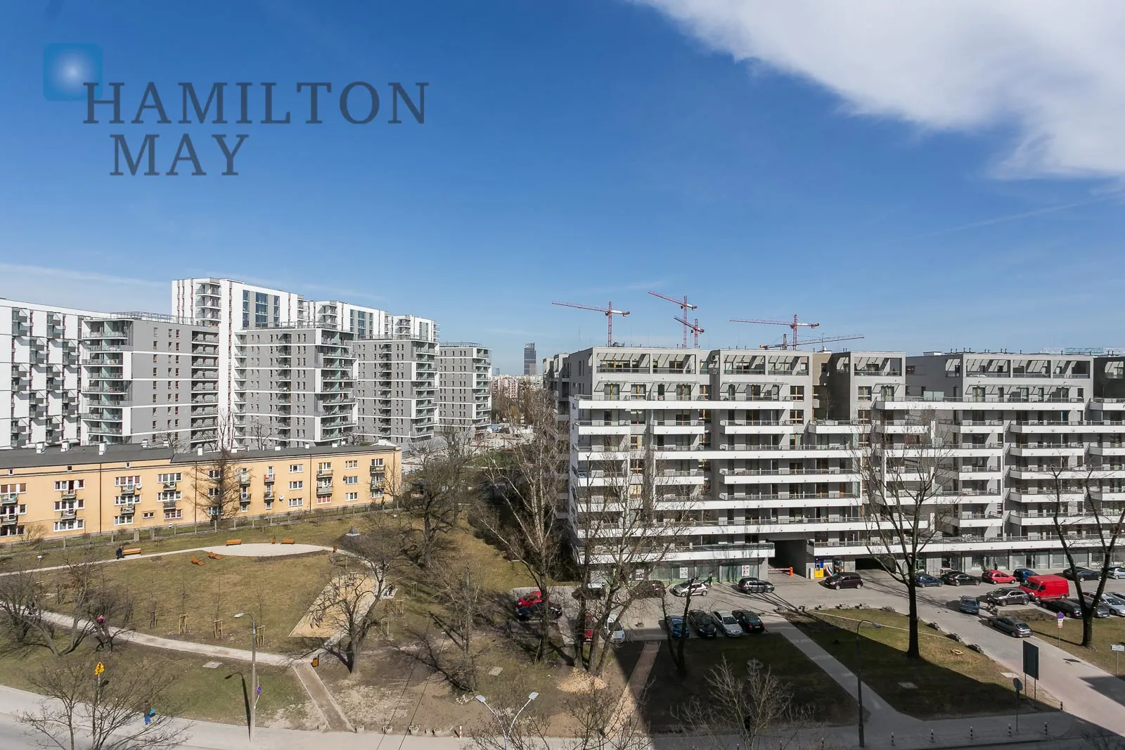 Unique, comfortable two bedroom apartment located in the Wola district - slider