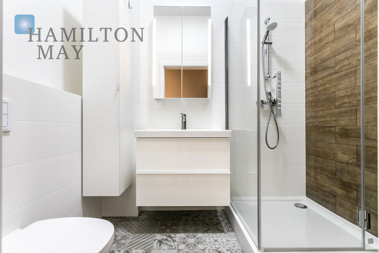 Продається простора квартира з балконом в Мокотові - slider