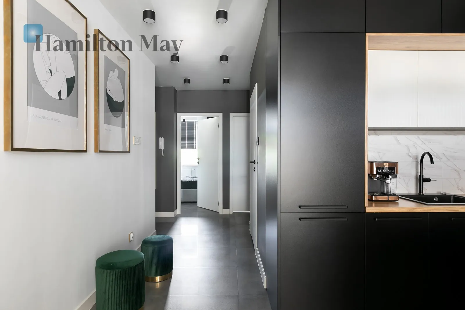 Елегантна квартира високого стандарту в Малому Плашуві - slider