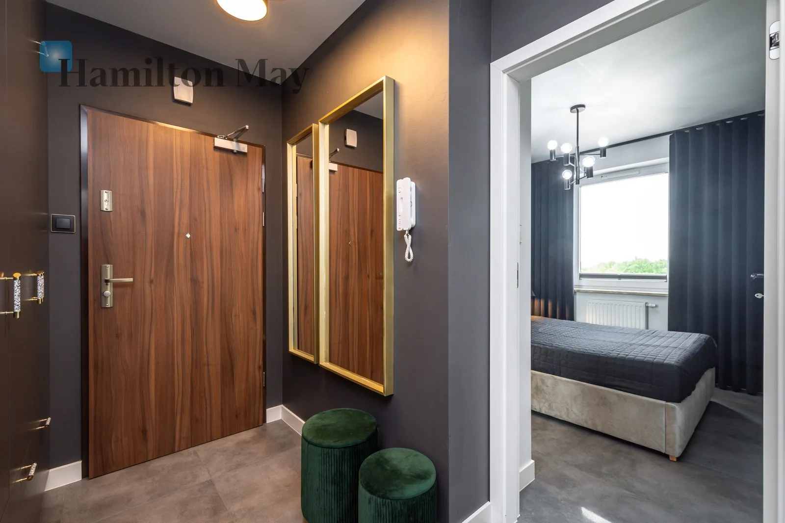 Елегантна квартира високого стандарту в Малому Плашуві - slider