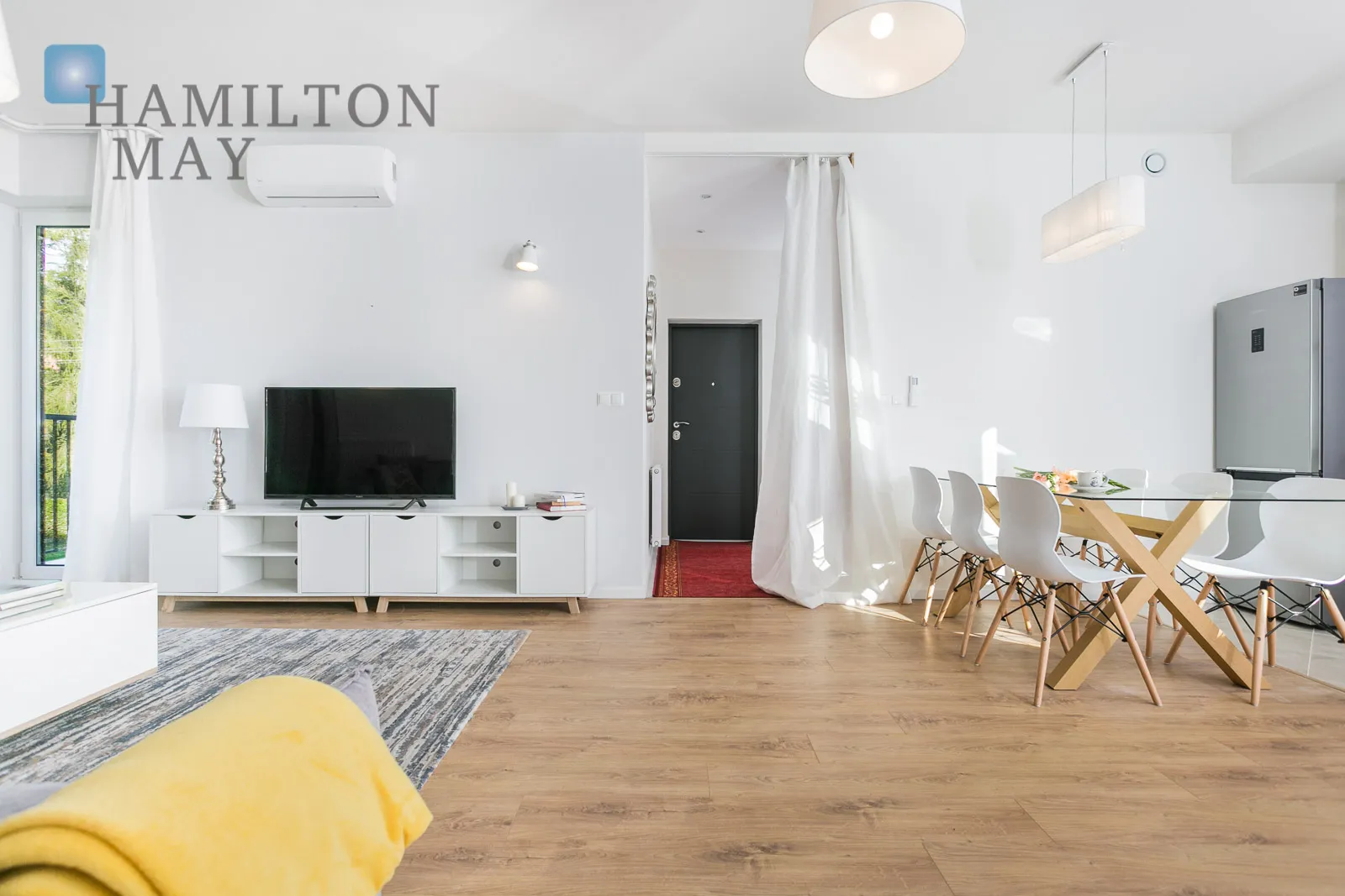Two-bedroom apartment with a beautiful view of Przegorzały - slider