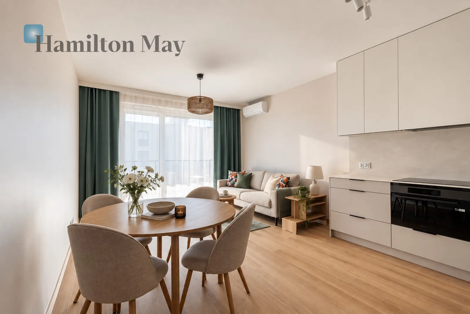 City: Kraków Street: Samuela Bogumiła Lindego Region: Bronowice Distance to centre: 4.55 km Level: 6 Price: 4650 PLN Bedrooms: 2 Bathrooms: 1 Size: 59m2 - slider