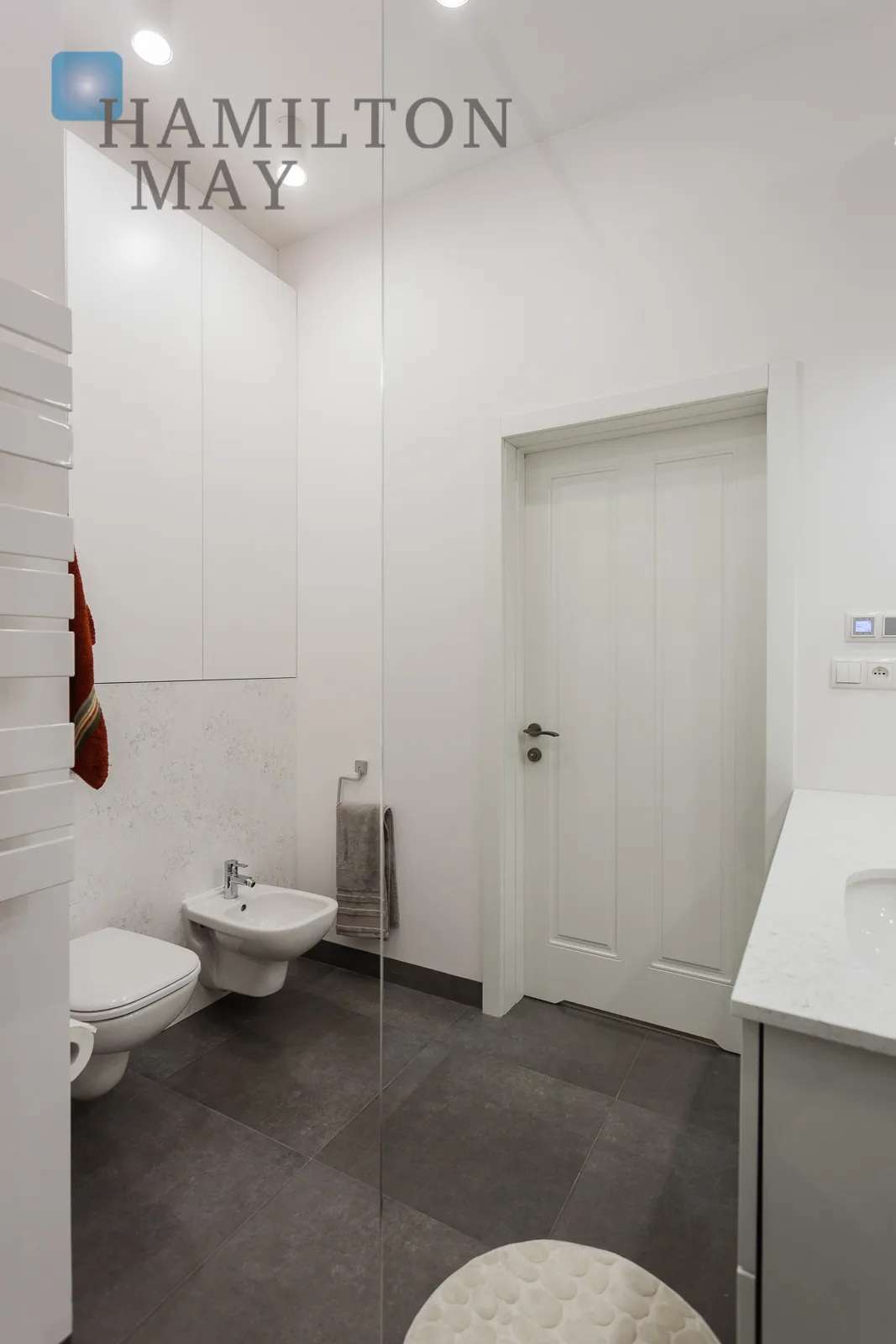 Bedrooms: 1 Bathrooms: 1 Size: 60m2 Price/m2: 25500 PLN