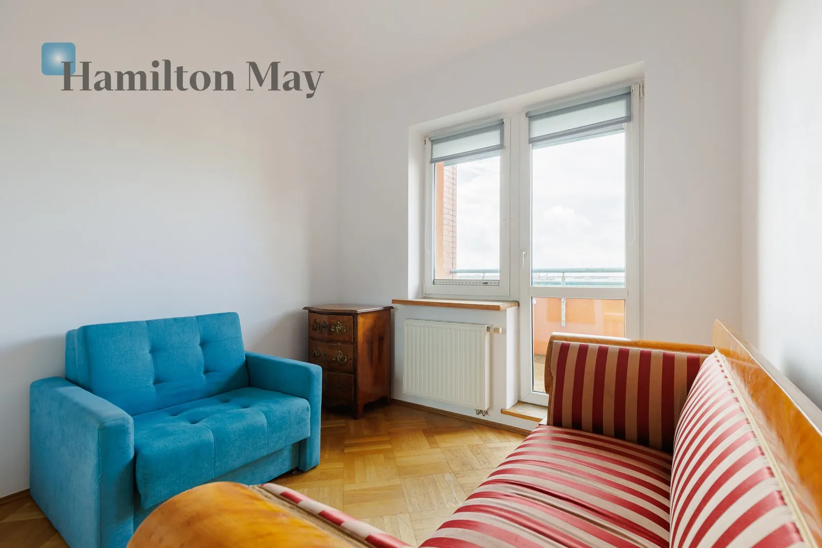 Region: Ursynów Distance to centre: 10.96 km Level: 6 Price: 4000 PLN Bedrooms: 4 Bathrooms: 2 Size: 107.9m2 - slider