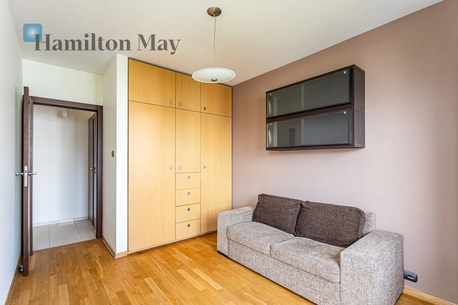 City: Warszawa Street: Zawiszy Region: Wola Subregion: Młynów Distance to centre: 3.83 km Level: 4 Price: 6500 PLN - slider