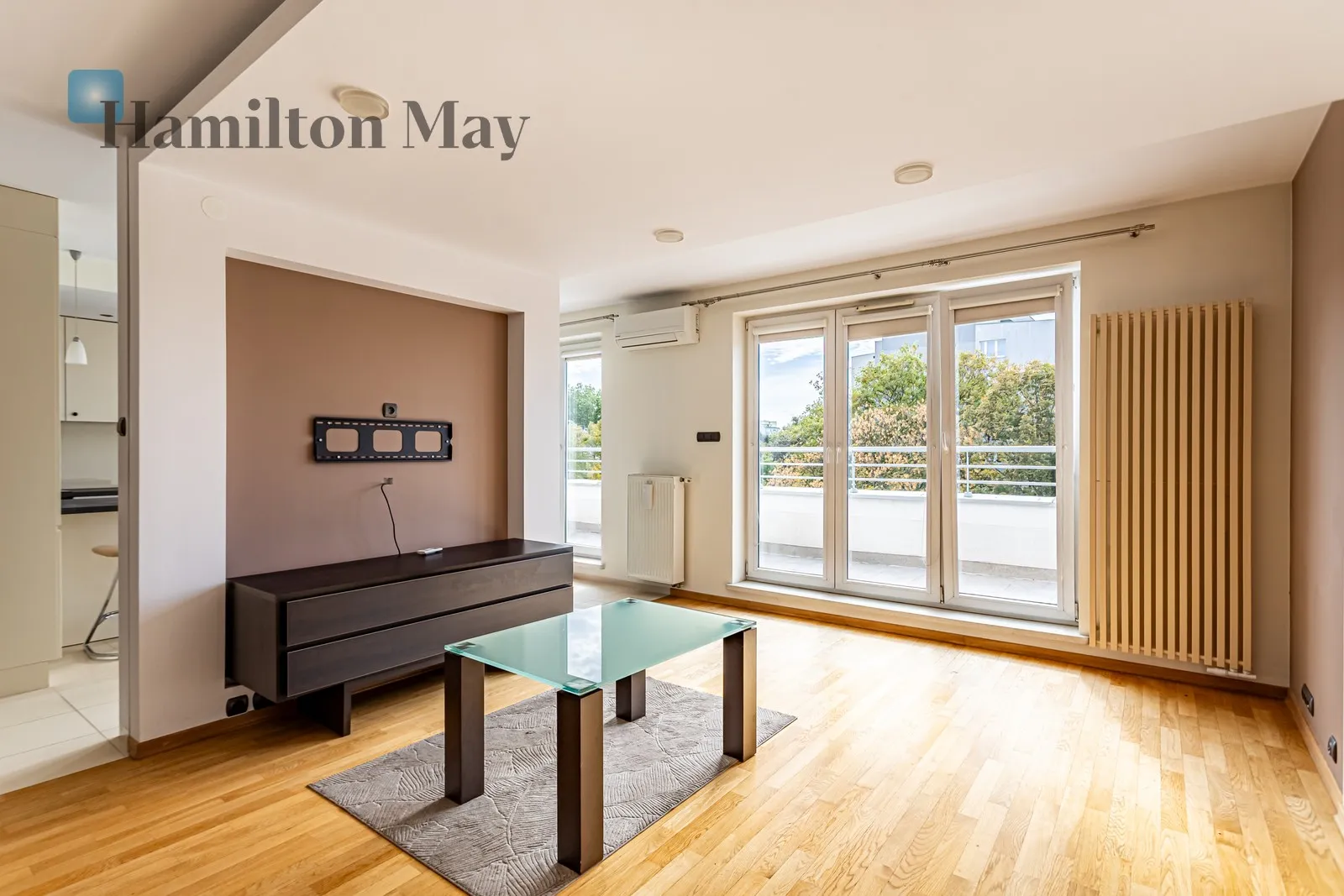 City: Warszawa Street: Zawiszy Region: Wola Subregion: Młynów Distance to centre: 3.83 km Level: 4 Price: 6500 PLN Bedrooms: 2 Bathrooms: 1 Size: 79m2 - slider