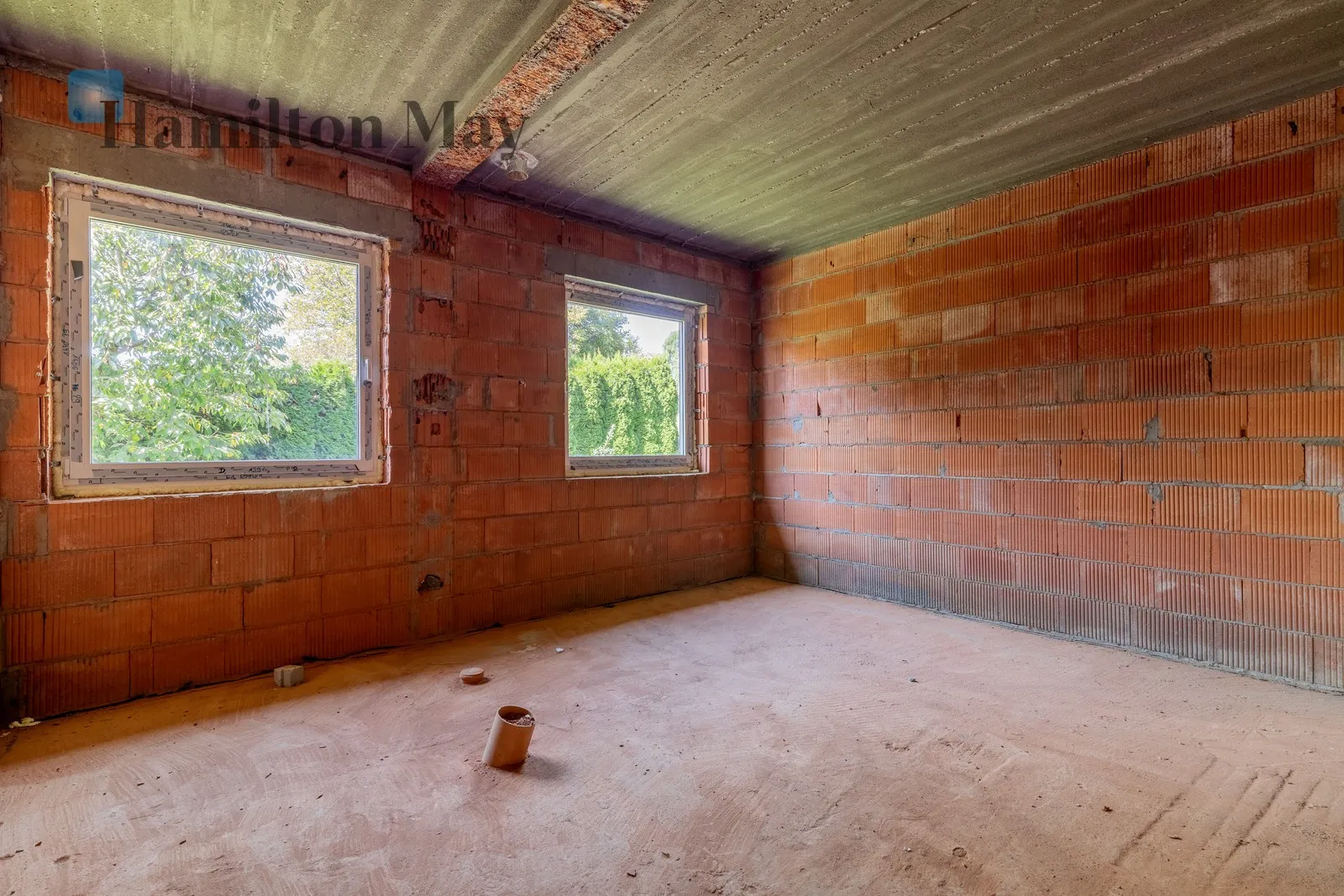 City: Kobylany Street: Górska Region: Kobylany Distance to centre: 15.9 km Price: 1990000 PLN - slider