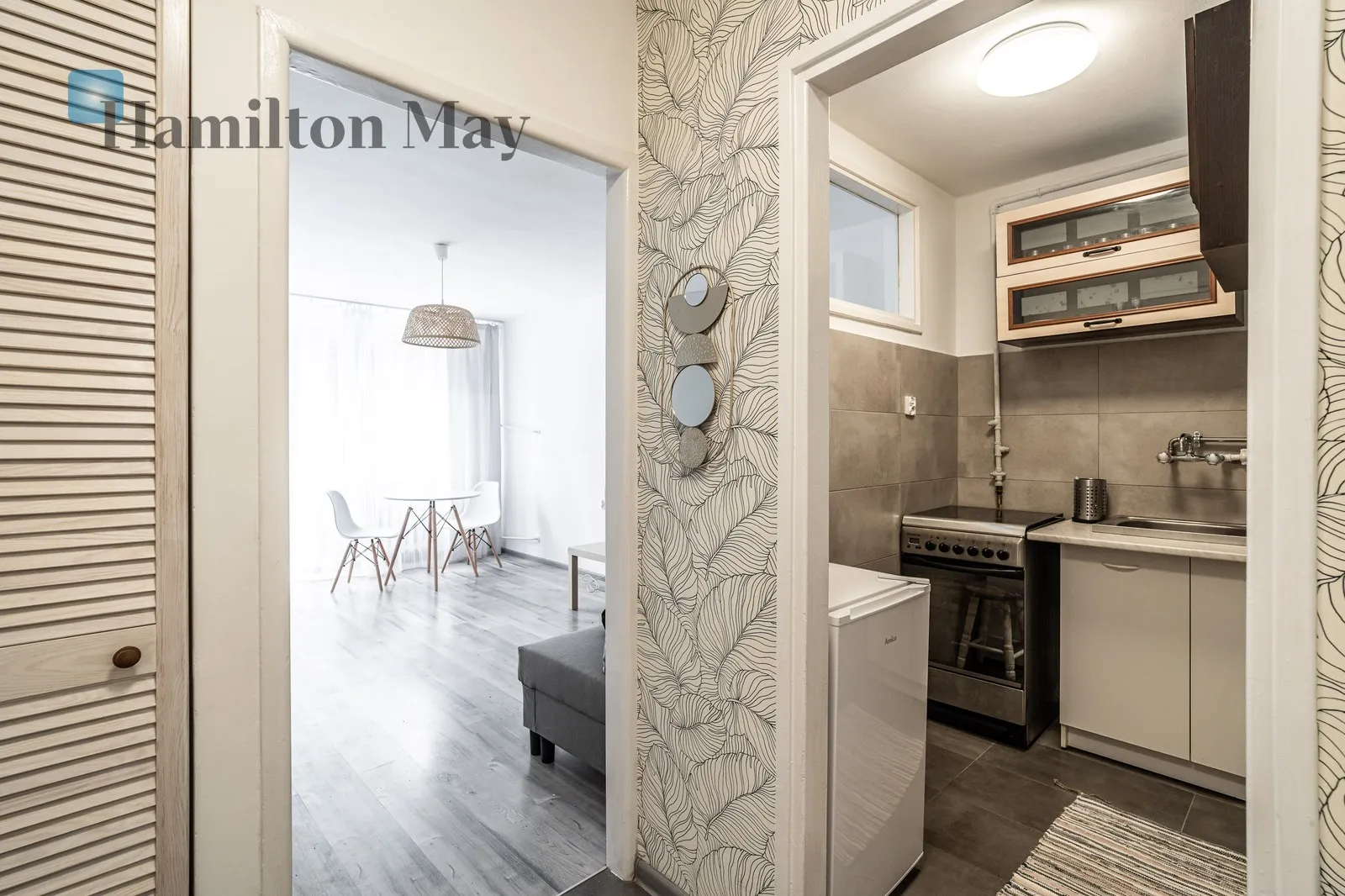 City: Kraków Street: Osiedle Tysiąclecia Region: Mistrzejowice Distance to centre: 5.46 km Level: 2 Price: 1200 PLN Bedrooms: 1 - slider