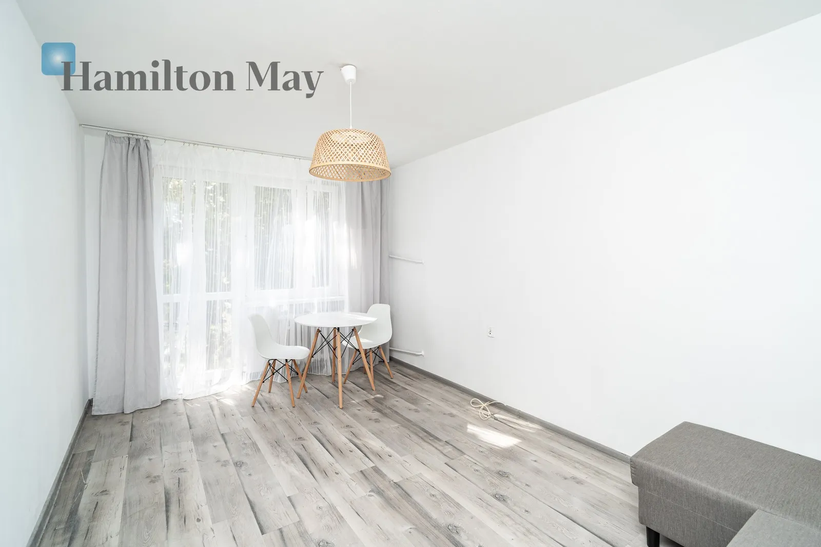City: Kraków Street: Osiedle Tysiąclecia Region: Mistrzejowice Distance to centre: 5.46 km Level: 2 Price: 1200 PLN Bedrooms: 1 Bathrooms: 1 Size: 25m2 Price/m2: 48 PLN - slider