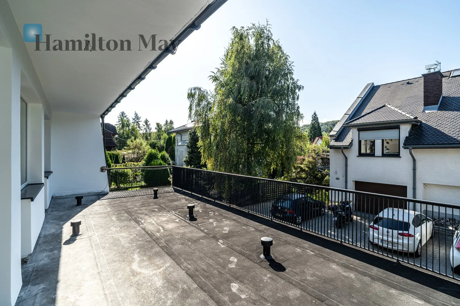 Region: Zwierzyniec Subregion: Wola Justowska Price: 9400 PLN Bedrooms: null Bathrooms: null - slider