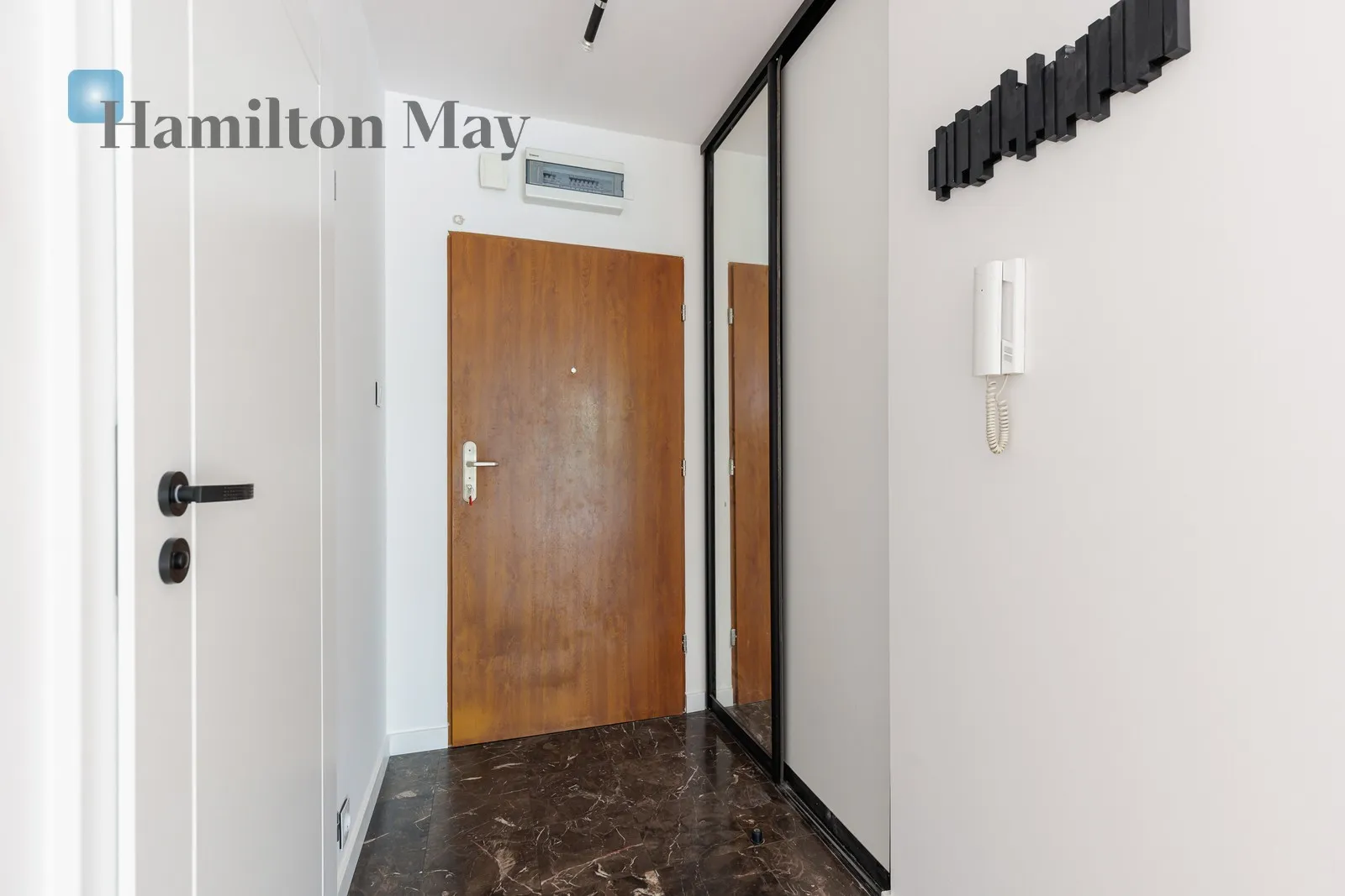 City: Warszawa Street: Rybitwy Region: Ursynów Subregion: Stary Imielin Distance to centre: 8.76 km Price: 3500 PLN - slider