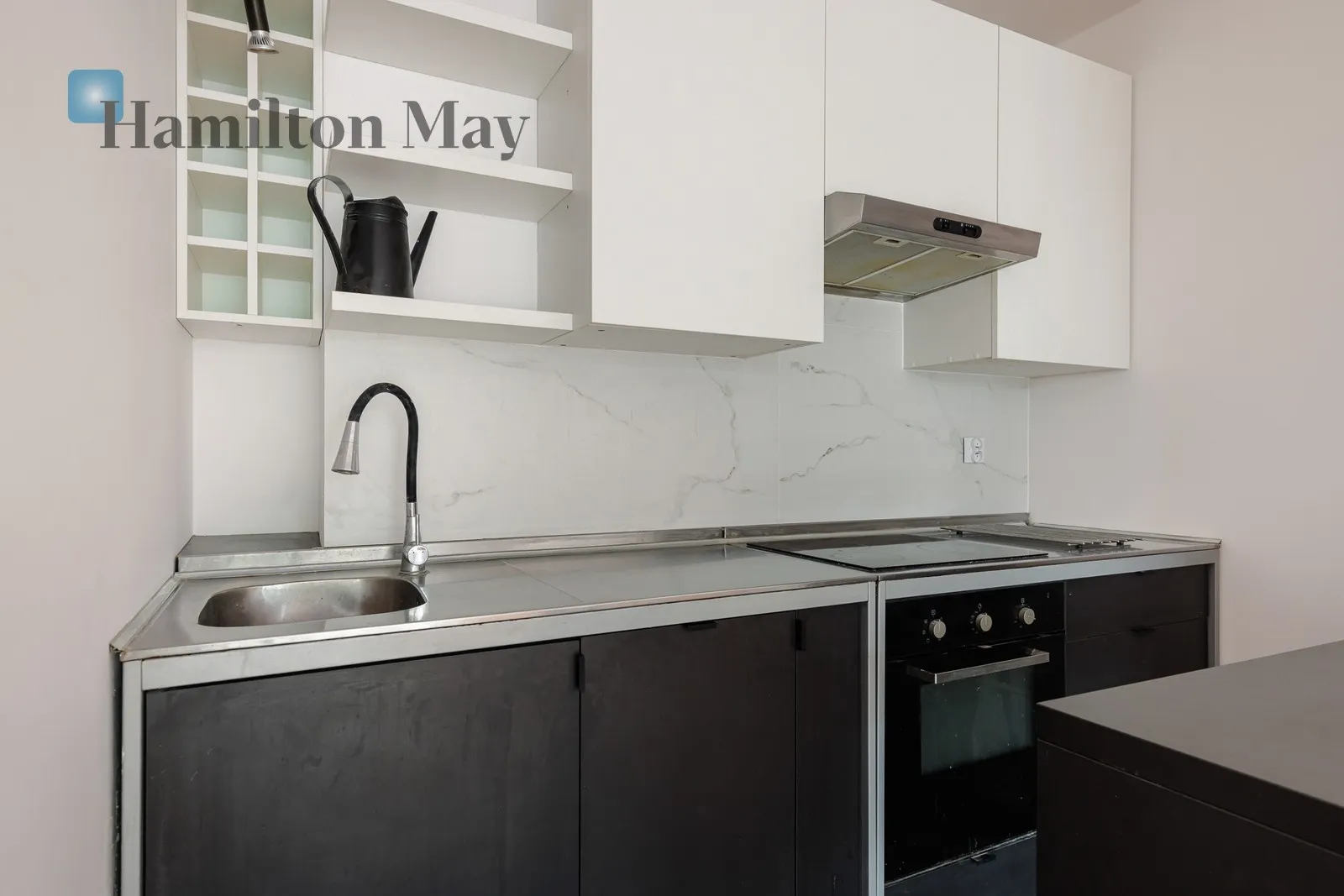 Street: Rybitwy Region: Ursynów Subregion: Stary Imielin Distance to centre: 8.76 km Price: 3500 PLN Bedrooms: 1 Bathrooms: 1 Size: 51m2 - slider