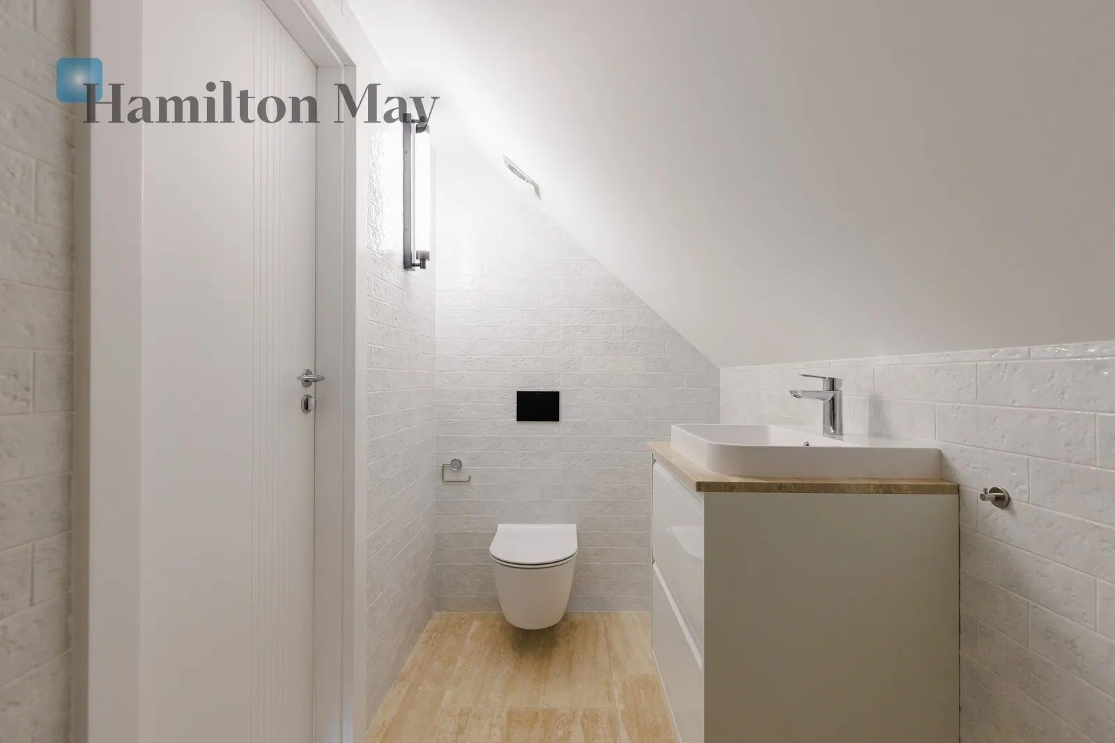 City: Warszawa Street: Bażancia Region: Ursynów Subregion: Dąbrówka Distance to centre: 13.67 km Price: 12000 PLN - slider