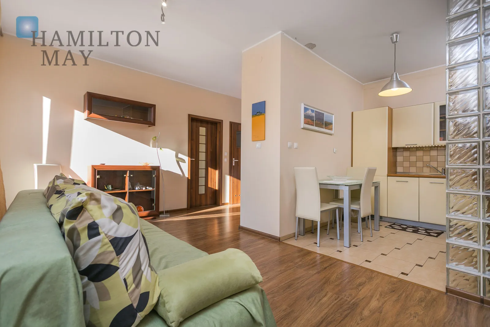 1-bedroom apartment in the Eldorado development on Jana Pawła II street - slider