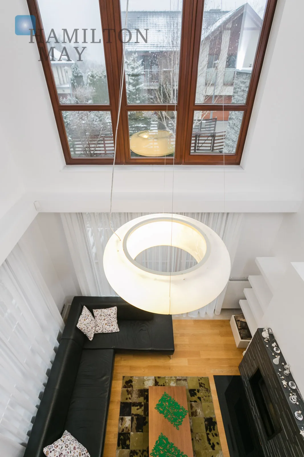 Просторий будинок з гарною ділянкою та сучасним закритим житловим комплексом на півночі Кракова | Маслом'янца - slider