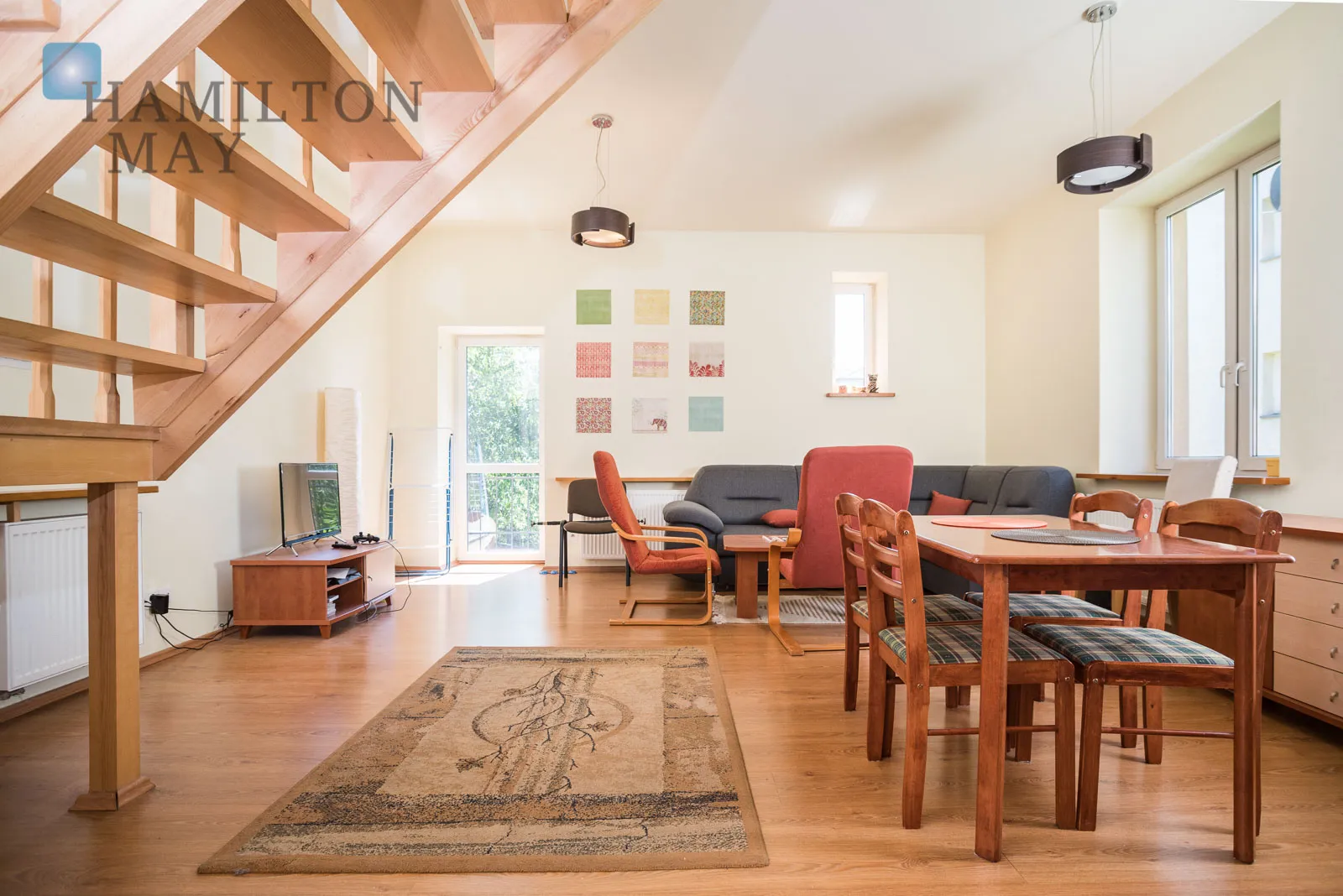 Spacious and quiet apartment located on Grzegórzecka Street - slider