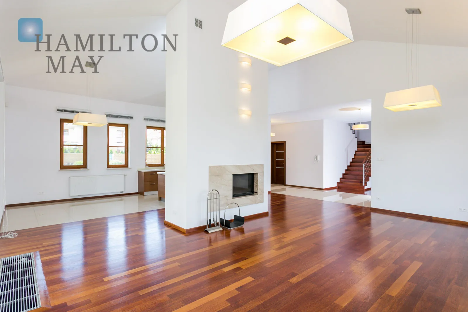 City: Bielawa Street: Aleja Lema Region: Bielawa Distance to centre: 15.15 km Level: -9 Price: 5500000 PLN Bedrooms: 5 Bathrooms: 4 - slider