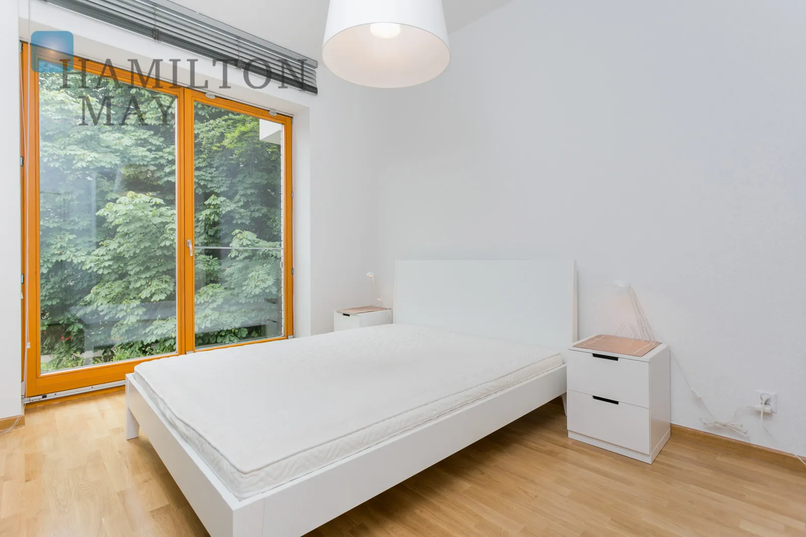 Комфортна двокімнатна квартира в Білому Камені - slider